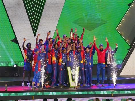 PSL 2020: Wasim Akram dedicates Karachi Kings' maiden title win to late ...