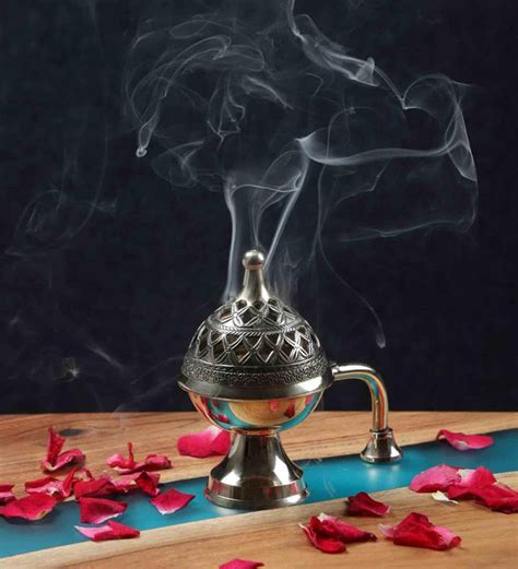 Golden Brass Lobaan Dhoop Daan With Handle For Puja Essentials — IKIRU