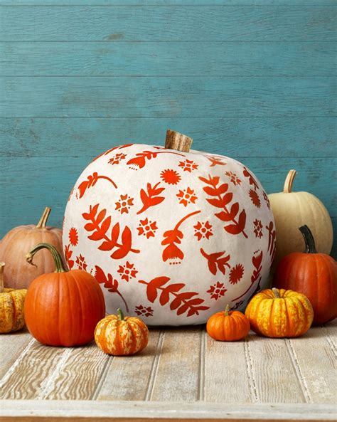 70 Easy Pumpkin Decorating Ideas to Try for Halloween 2025