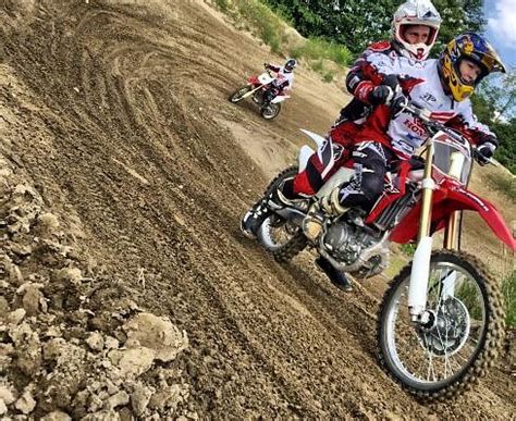 MX-ACADEMY MOTOCROSS ENDURO MOTORBIKE AND DIRT-BIKE RIDING SWITZERLAND ...