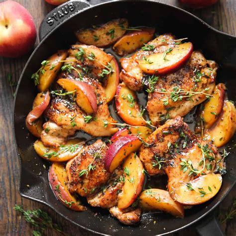 Chicken with Peaches - 30-Minute One-Pan Meal | Peach recipes dinner ...