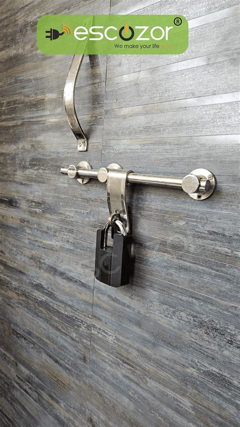 Escozor Ultra Premium Heavyduty Smart Padlock – 8M Lights