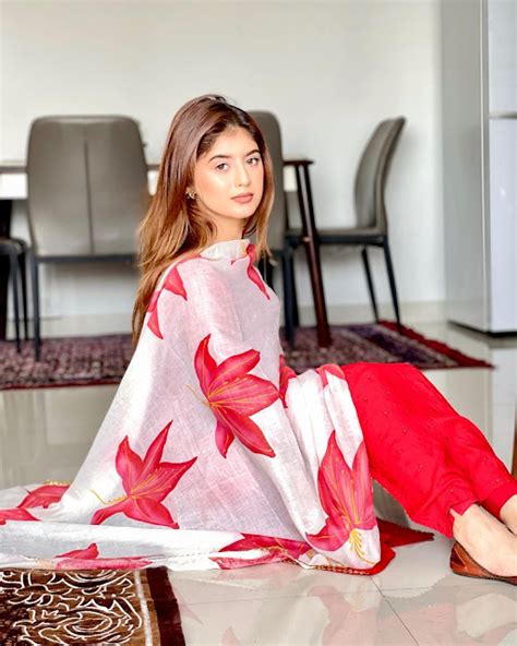 Arishfa Khan HD Pictures | Images | Wallpapers | Picpile.in