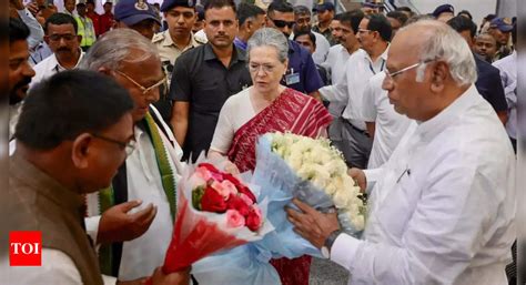 Assembly Polls: Congress top brass deliberates on polls strategy at ...