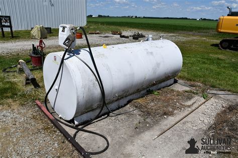 1000-Gal Fuel Tank | Agriculture | BigIron