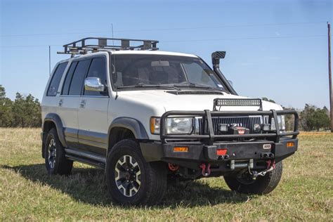 No Reserve: Turbodiesel-Powered 1995 Isuzu Trooper Limited 4×4 5-Speed ...
