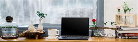 Dantawood Wooden Stool Display Stand, Round Plant Stand, Wood Planter ...