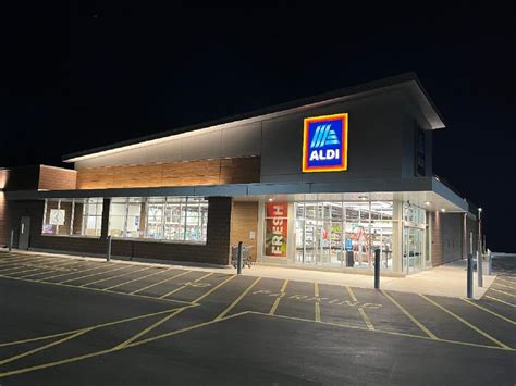 The Lights are On at ALDI & the Doors Will Open on Wed. & Thurs ...