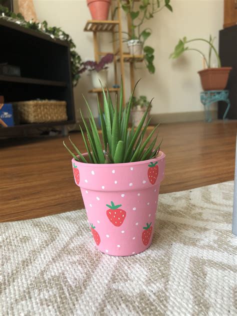 Strawberries Planter | Painted flower pots, Painted pots diy, Diy ...