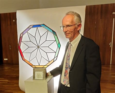 Visualizing Infinity 的图像结果