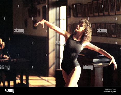 Flashdance Scene 的图像结果