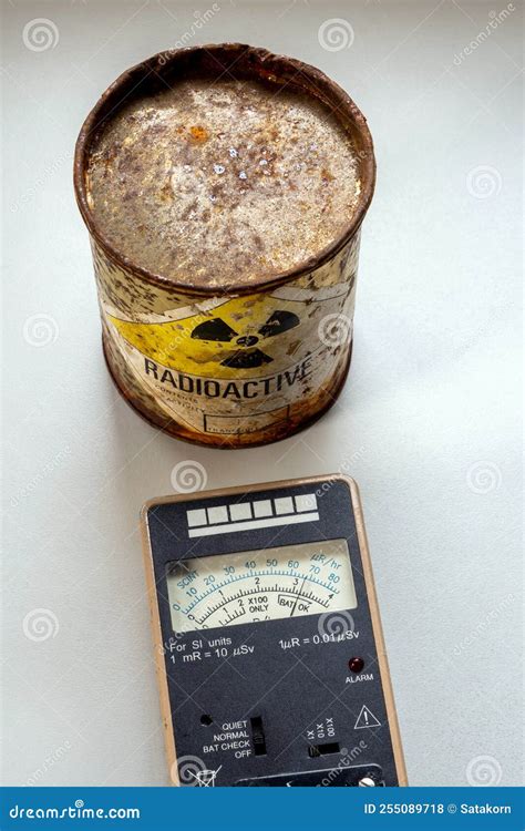 Radiation Measurement with Radiation Survey Meter Stock Photo - Image of safety, sievert: 255089718