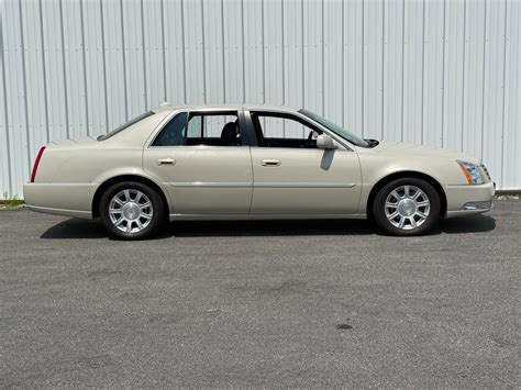 2010 Cadillac DTS | motorlandcars.com