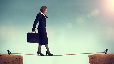 Facing Challenges 的图像结果