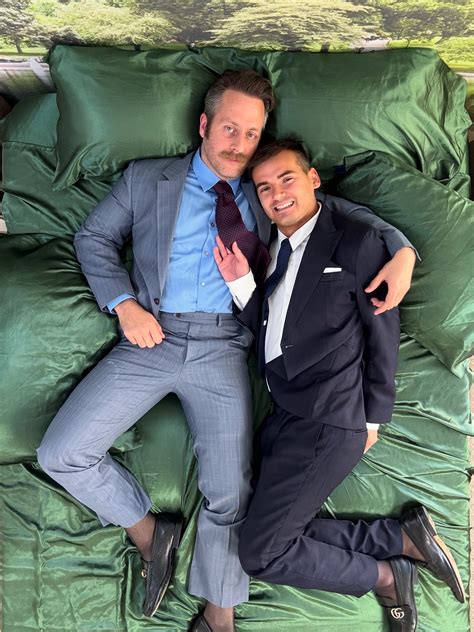 Senate Twink (@senatetwinkofficial) • Instagram photos and videos