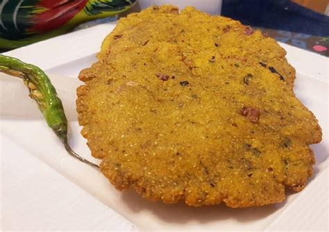 Makki ki Poori : Crispy & Spicy 💕 Recipe by GaRnish Kitchen by Gunjan ...