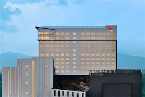 Exceptional service, beautiful hotel - Review of Kathmandu Marriott ...