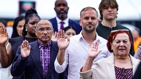 Can Trump deport naturalized citizens? Here's what the DOJ memo says