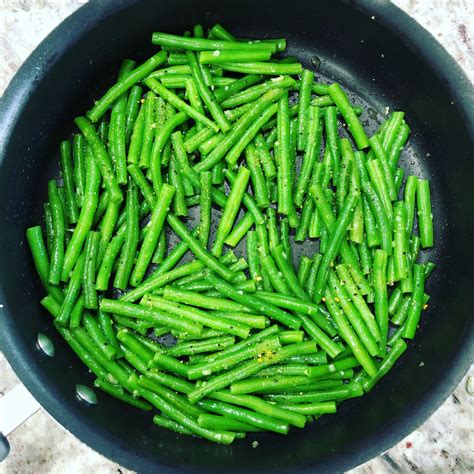 Buttery Garlic Green Beans | Penny's Food Blog