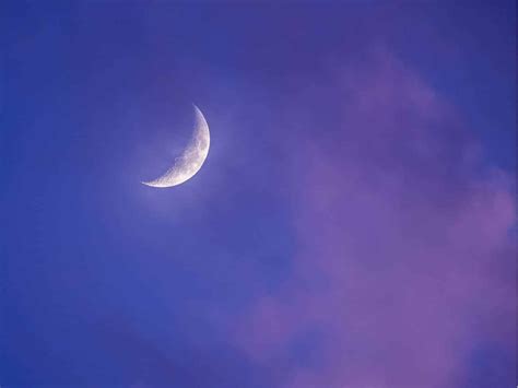 9 Spiritual Meanings of Grey Hair and Symbolism - What Spiritual