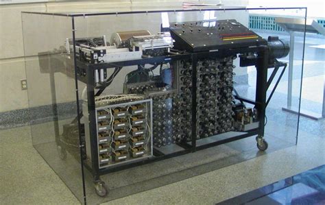 世界上第一台电脑诞生于1946年_世界之最