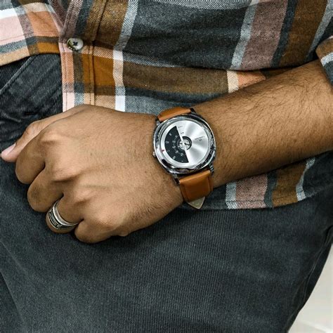 Most Demanded V9 Analog Quartz Movement Collection With High Quality ...