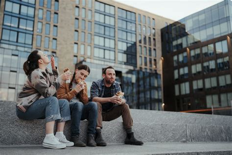 Support Local Halifax 的图像结果