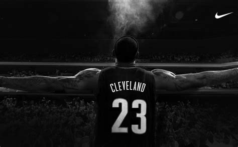 PHOTO: Check out Nike's new LeBron James banner in Cleveland ...