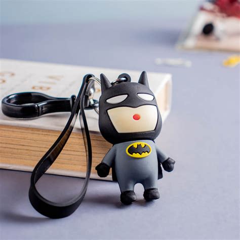 Batman Keychain Online - Premium Keychain | Nestasia