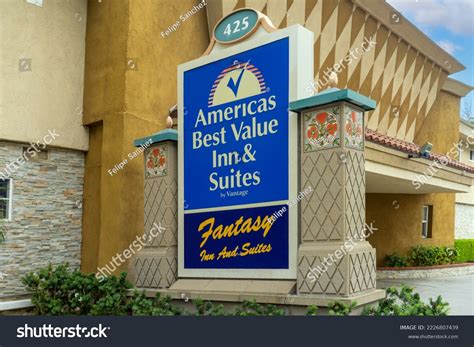 22,632 Resort Branding Images, Stock Photos & Vectors | Shutterstock
