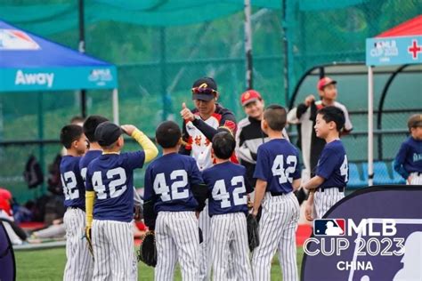 MLB多城联动致敬42号传奇巨星，激励中国棒球新生代_腾讯新闻