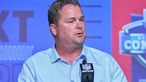 Panthers fire GM Scott Fitterer after 2-15 season - ESPN