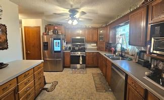 Aberdeen, SD Homes for Sale & Real Estate - Homes.com
