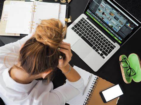 Ergofobia: Descubre qué es y cómo puedes superar tu miedo al trabajo