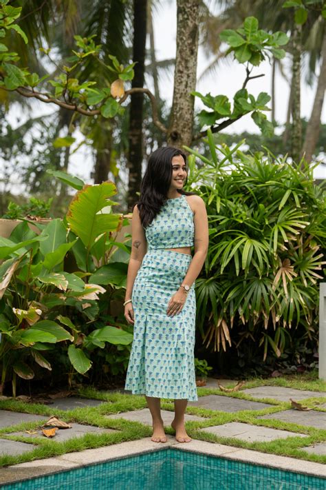 Comfortable cotton clothes for men & women – The Trampoline