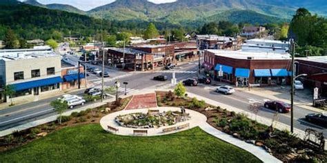 Black Mountain Vacation Rentals | Airbnb