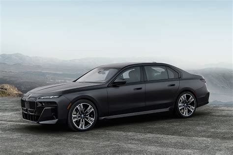 BMW 7 Series Price, Features, Specs & Reviews | autocafe