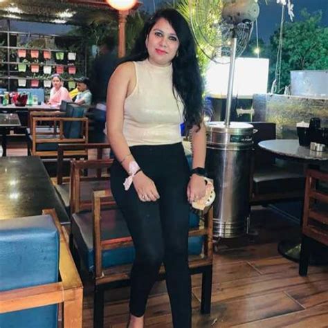 Dr. Dimple Influencers | Age Birthday Biography