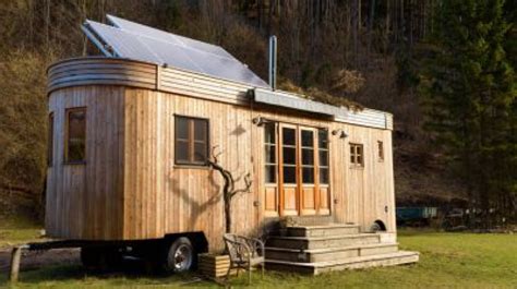 WOHNWAGON Tiny House "Fanni" – Green Glamping in Gutenstein, Wiener ...