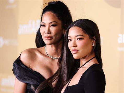 All About Kimora Lee Simmons’ Lookalike Daughter Ming Lee Simmons
