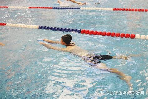 游泳初学者必须知道的三种技巧_360新知