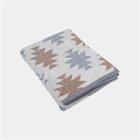 The Star Multi Colour Cotton Knitted Throw Blanket (50 in x 66 in) only ...