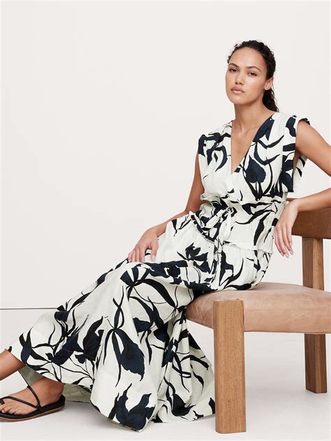 Linen Cinch-Waist Maxi Dress | Banana Republic