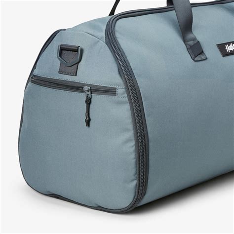 The Premium Garment Duffel 45L - Halfday