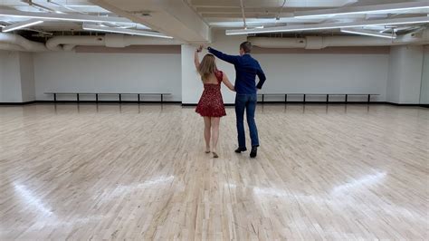 Cross-step Waltz Tutorial 的图像结果