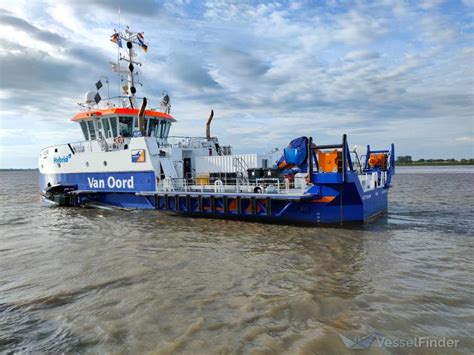 RIJN, Dredger - Details and current position - IMO 9989584 - VesselFinder