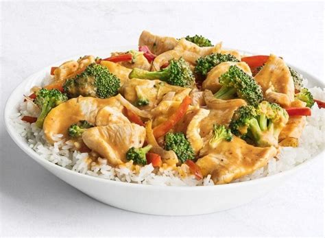 Creamy Coconut Sauce Curries : Thai Coconut Curry Chicken
