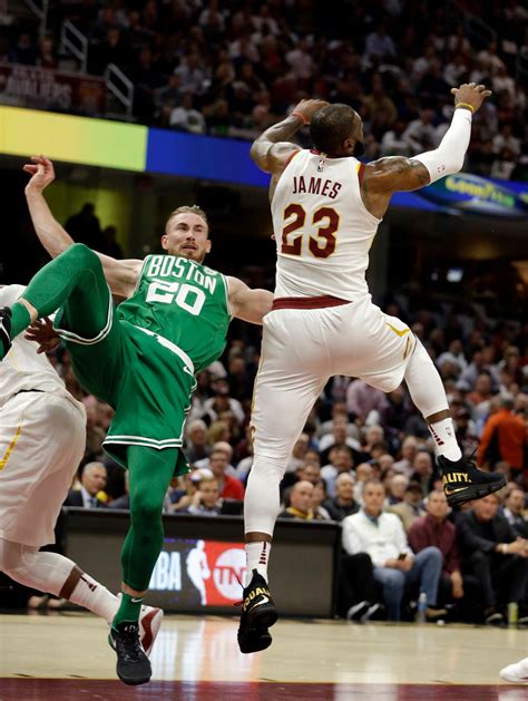 Gordon Hayward Suffers Gruesome Injury In Debut [Photos, Video ...