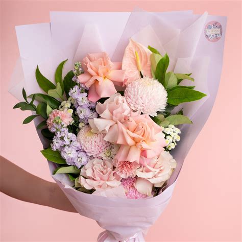 Showstopper Soft & Pastel Bouquet