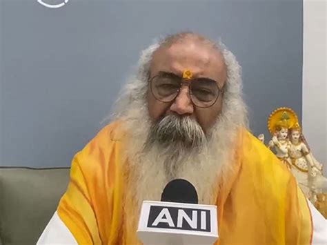 "Very easy to abuse him but very difficult to become Modi": Acharya ...
